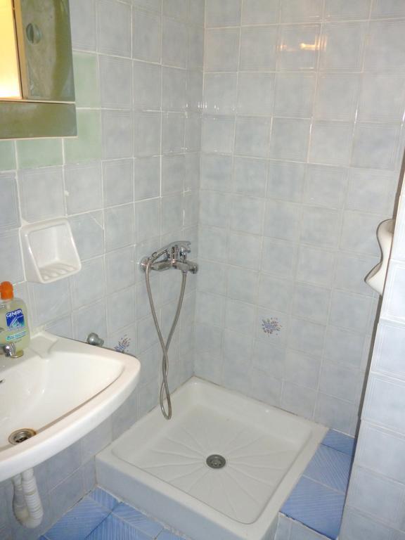 Giannis Apartment Agios Georgios Pagon Exterior foto