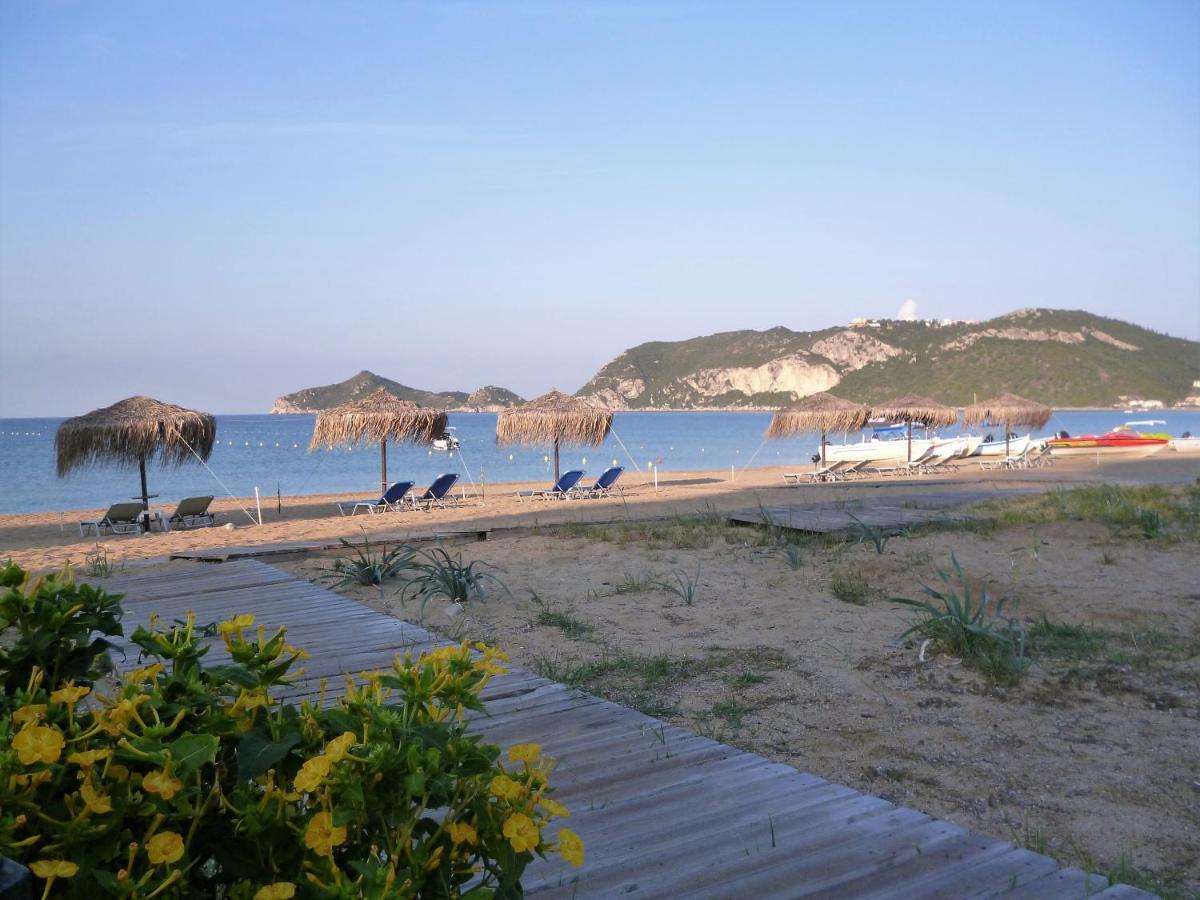 Giannis Apartment Agios Georgios Pagon Exterior foto